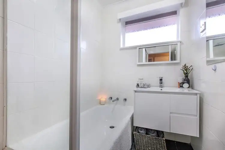 Seventh view of Homely unit listing, 14/9 Seaver Grove, Reservoir VIC 3073