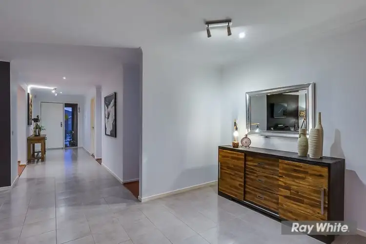 Fifth view of Homely house listing, 2 Seaton Court, Tarneit VIC 3029