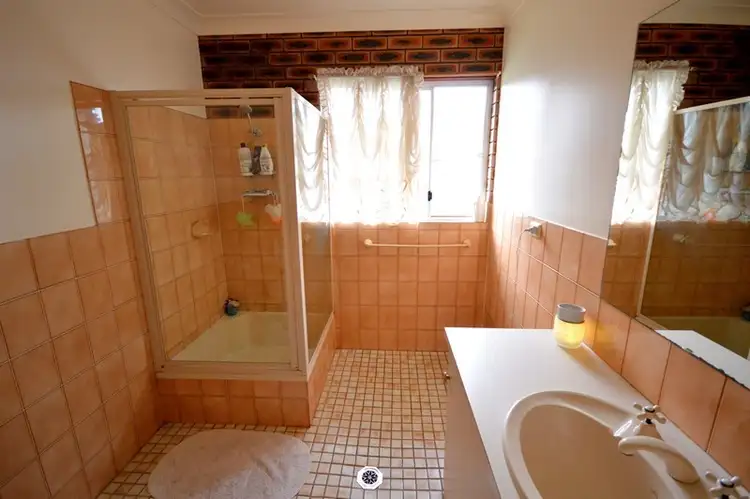 Fifth view of Homely house listing, 4 Sidlowe Place, Cowra NSW 2794