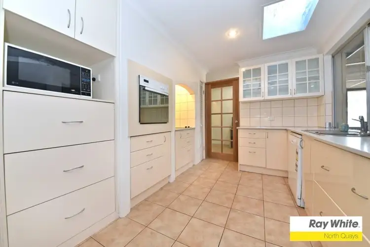 Seventh view of Homely house listing, 2 Elia Courtyard, Swan View WA 6056