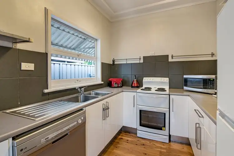 522 Pembroke Road, Leumeah NSW 2560