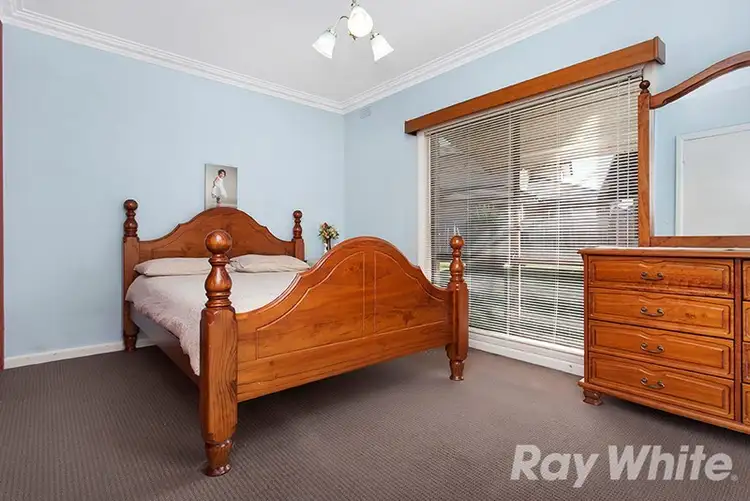 Fifth view of Homely house listing, 3 Howard Avenue, Mount Waverley VIC 3149
