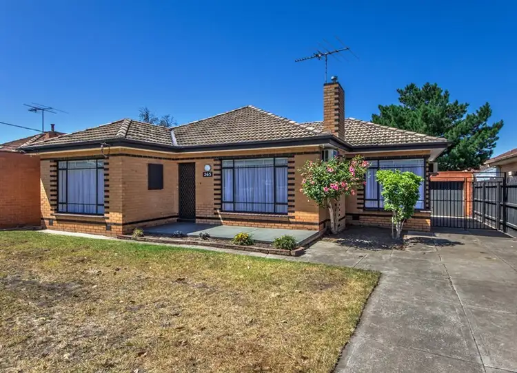 265 Main Road East, St Albans VIC 3021