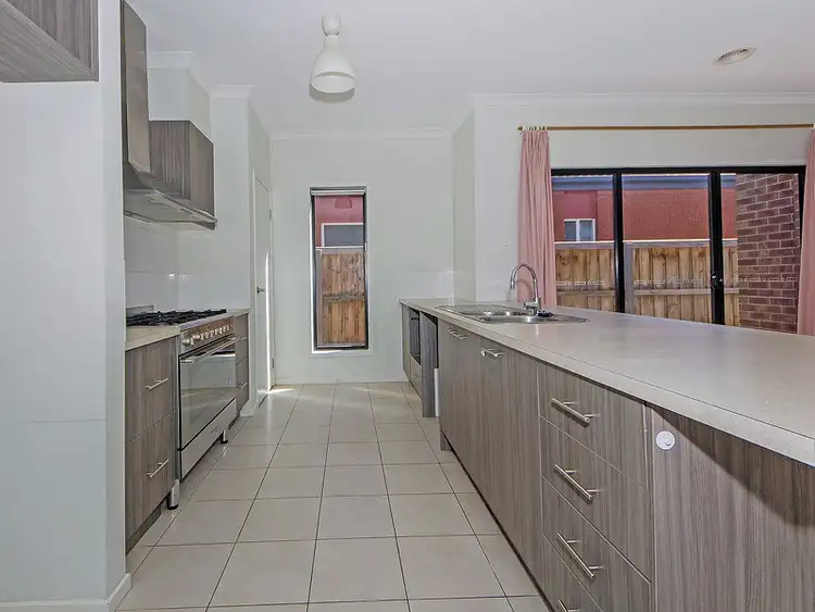 Third view of Homely house listing, 6 Gumleaf Road, Tarneit VIC 3029