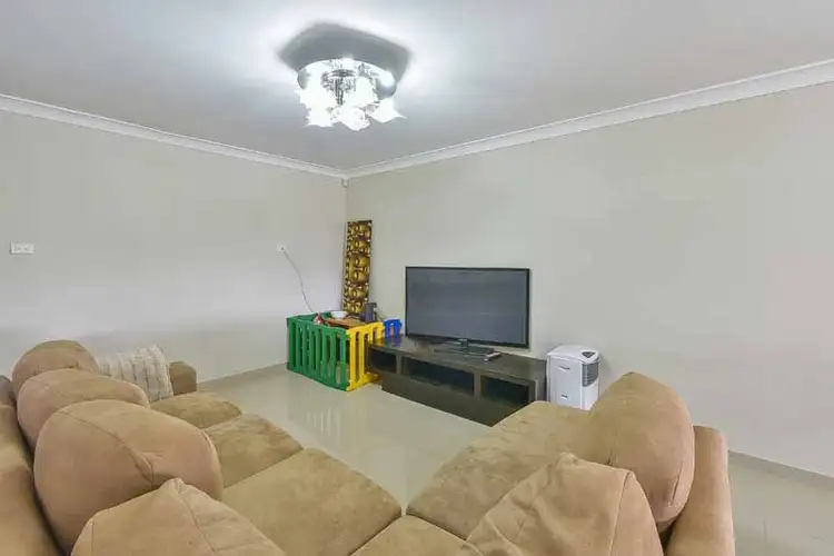 Second view of Homely other listing, 2/16 Azalea Place, Macquarie Fields NSW 2564