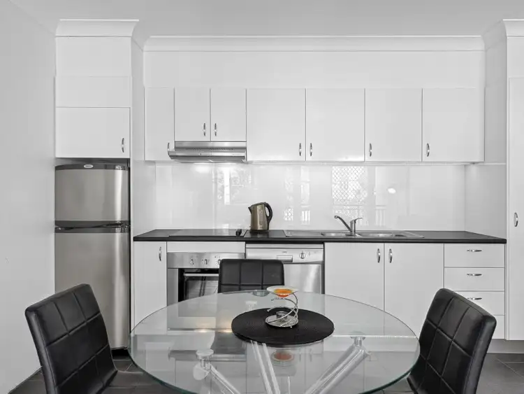 Fourth view of Homely apartment listing, 1/27 Birley Street, Spring Hill QLD 4000