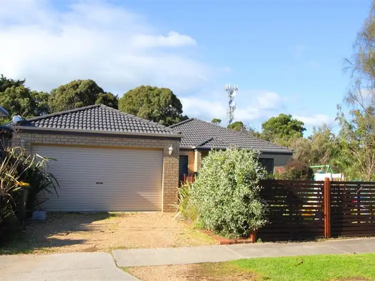 64 Redwood Drive, Cowes VIC 3922