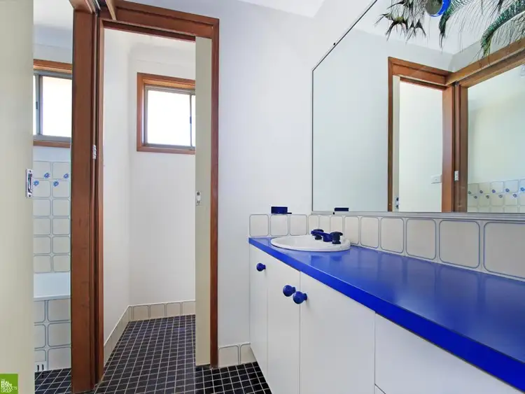Sixth view of Homely house listing, 52 Iola Avenue, Farmborough Heights NSW 2526
