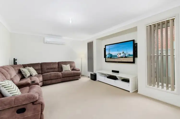 Fifth view of Homely house listing, 6 McLeod Place, Horsley NSW 2530