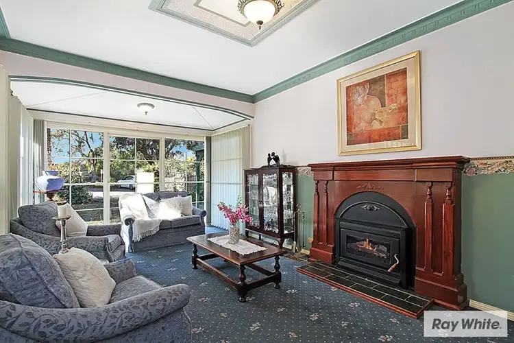 14 LIVERPOOL Road, Kilsyth VIC 3137