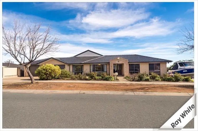62 Paperbark Street, Banks ACT 2906