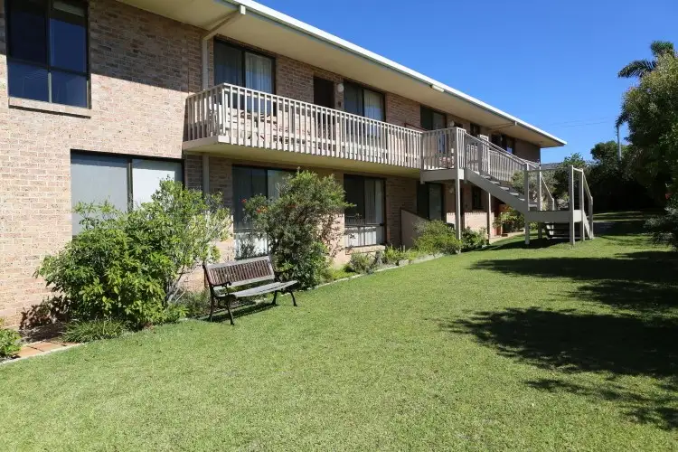 Third view of Homely unit listing, 1/32 Cresswick Parade, Dalmeny NSW 2546