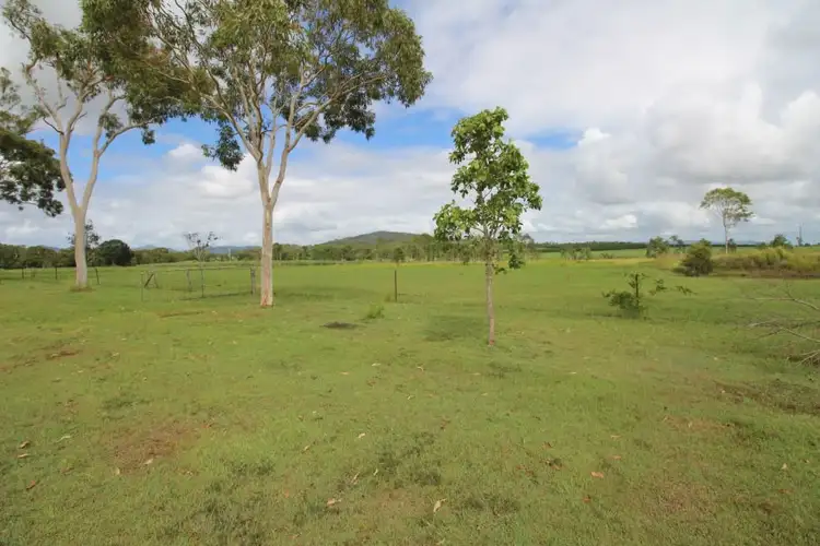 4 Swan Road, Koumala QLD 4738