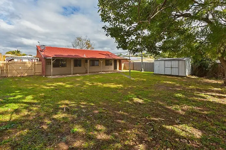 11 Sturt Drive, Redbank Plains QLD 4301