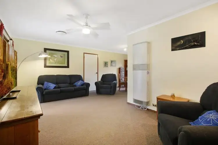 Fifth view of Homely house listing, 572 Iluka Crescent, Lavington NSW 2641