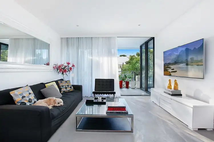 Main view of Homely apartment listing, 208/50 McLachlan Avenue, Darlinghurst NSW 2010