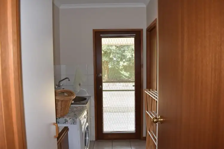 Seventh view of Homely unit listing, 6/74 Maple Court, Myrtleford VIC 3737