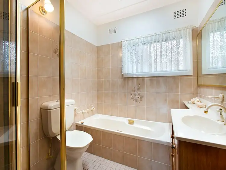 Seventh view of Homely house listing, 10 Nymboida Crescent, Sylvania Waters NSW 2224
