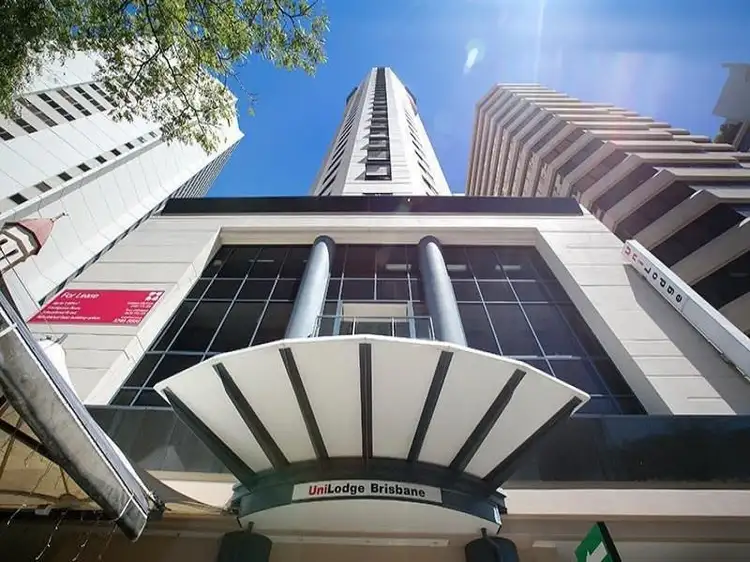 104 Margaret Street