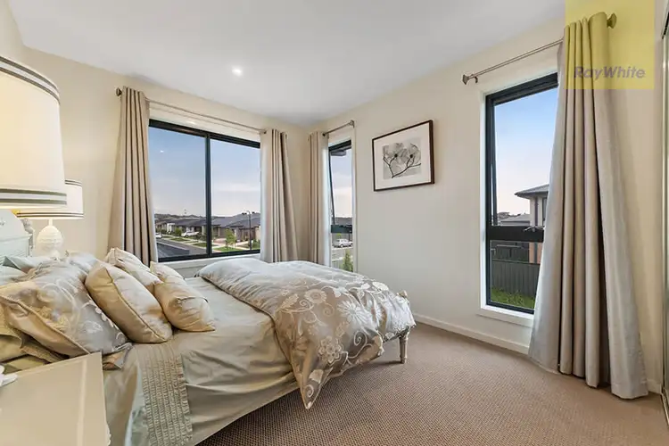 Sixth view of Homely house listing, 19 Channel Walk, Craigieburn VIC 3064