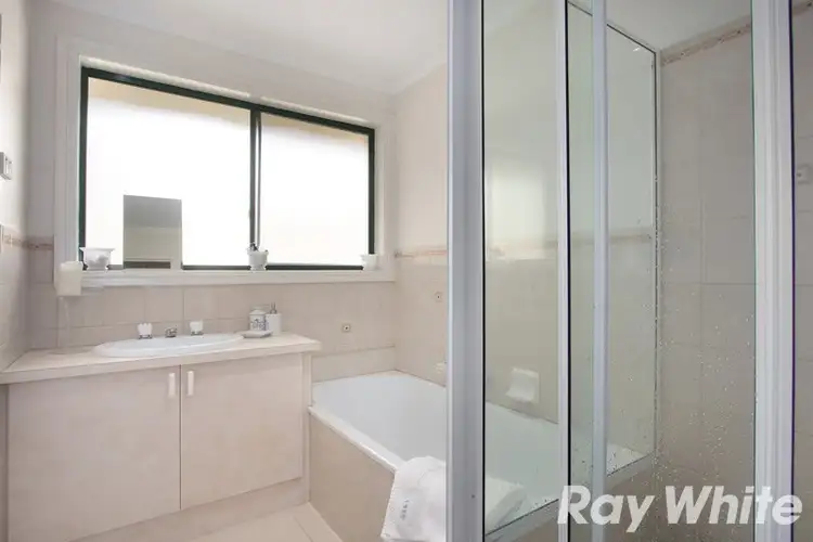 Fourth view of Homely house listing, 2/7 Dobson Court, Pakenham VIC 3810