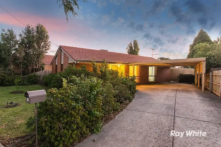 5 Raisell Road, Cranbourne West VIC 3977