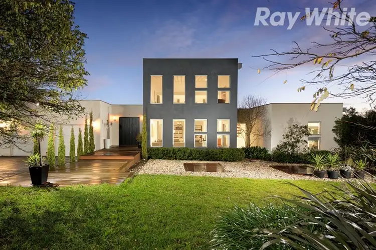 84 Normanby Drive, Greenvale VIC 3059
