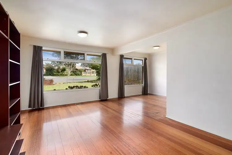 Fourth view of Homely house listing, 2 Liddell Court, Mount Waverley VIC 3149