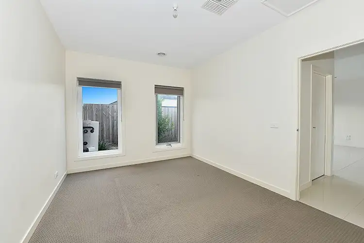 Fifth view of Homely villa listing, 3/10 Dhemre Place, Dallas VIC 3047