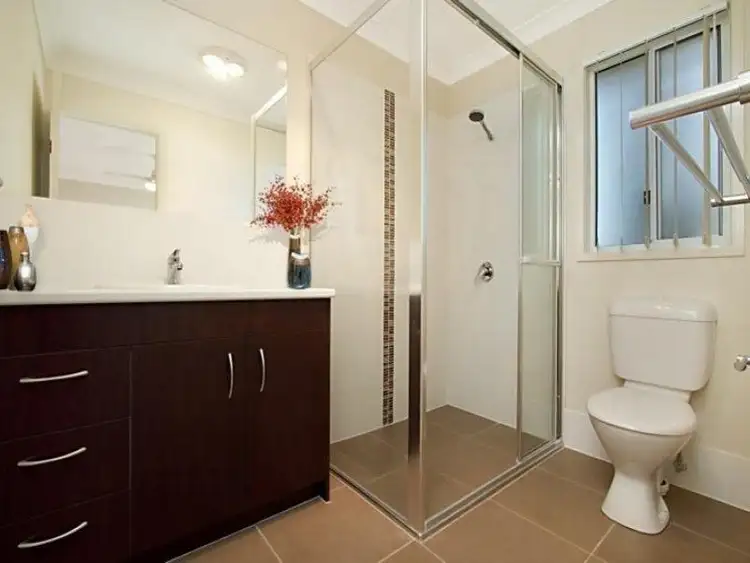 Fourth view of Homely house listing, 33 Violet Street, Wynnum QLD 4178