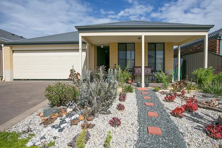 22 Padra Turn, Byford WA 6122