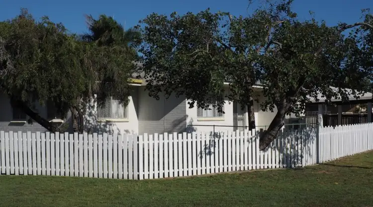 3 Richard Street, Urangan QLD 4655