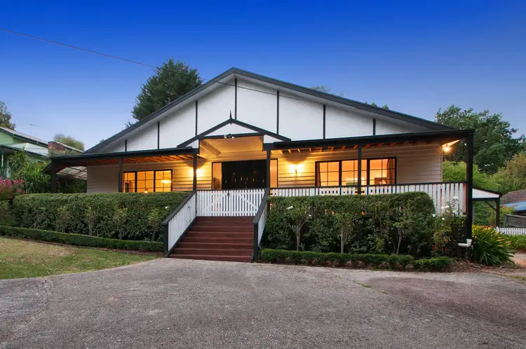 27 Lindisfarne Avenue, Croydon VIC 3136