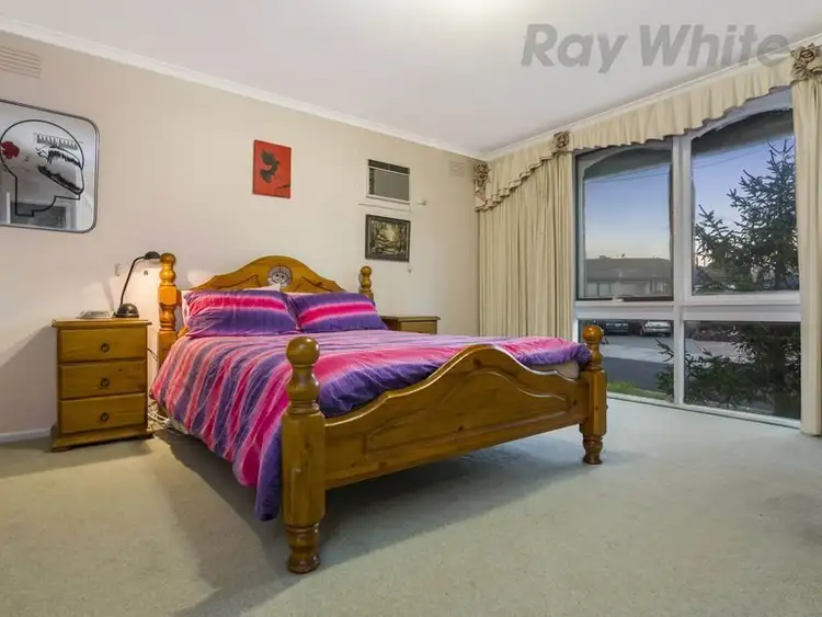 Sixth view of Homely house listing, 10 Beaumont Crescent, Frankston VIC 3199