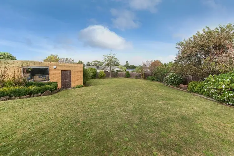 Fifth view of Homely house listing, 8 Somerset Drive, Dandenong North VIC 3175