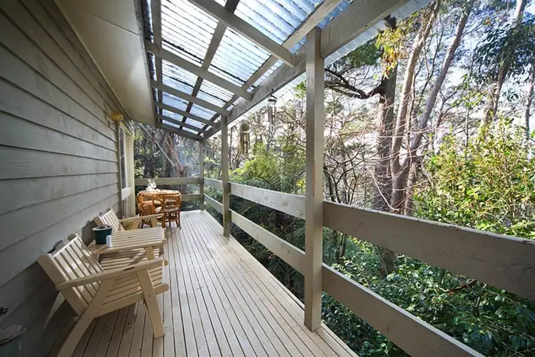 7 Lawrence Street, Blackheath NSW 2785