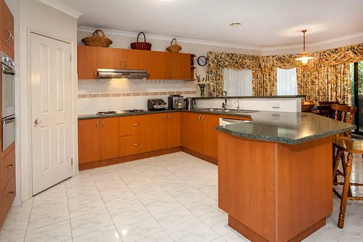 Second view of Homely house listing, 20 Glenview Place, Lysterfield VIC 3156