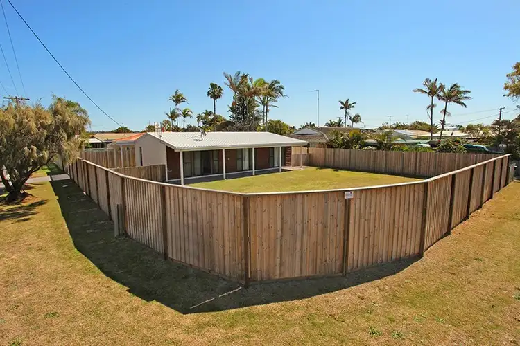 Second view of Homely house listing, 20 Iluka Avenue, Buddina QLD 4575