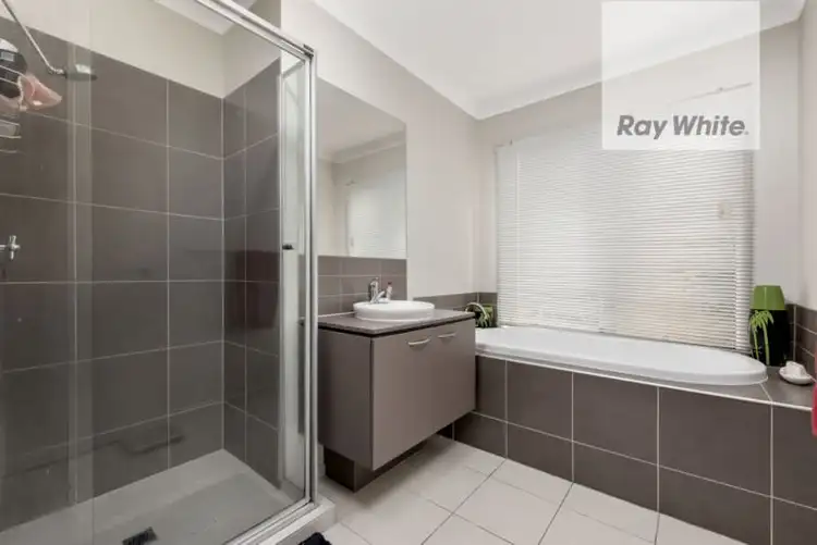 Sixth view of Homely house listing, 10 Moffat Drive, Lalor VIC 3075