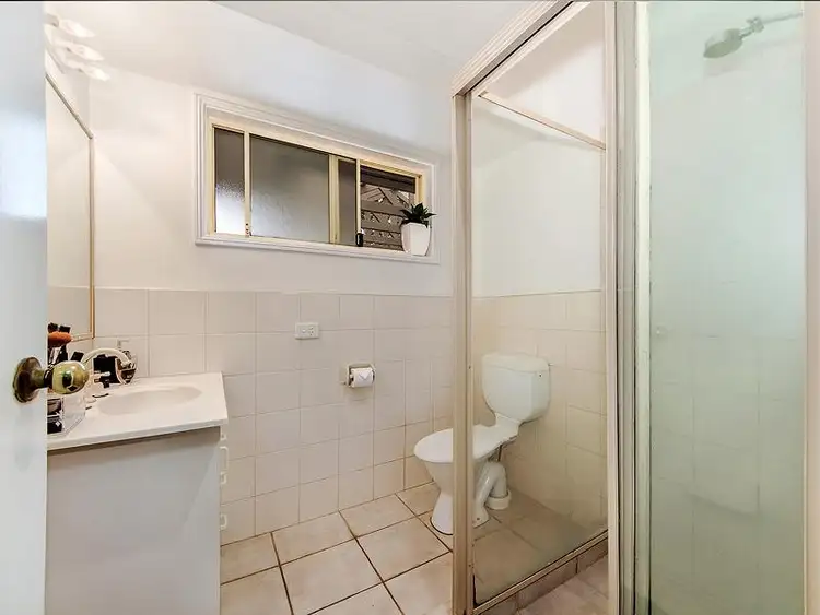 Seventh view of Homely house listing, 18 Tusmore Place, Robina QLD 4226