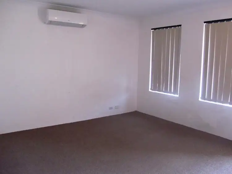 Fifth view of Homely house listing, 31 Clarinda Avenue, Orelia WA 6167