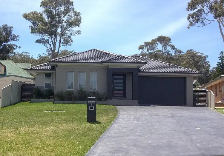 9 McKane Close, Callala Bay NSW 2540