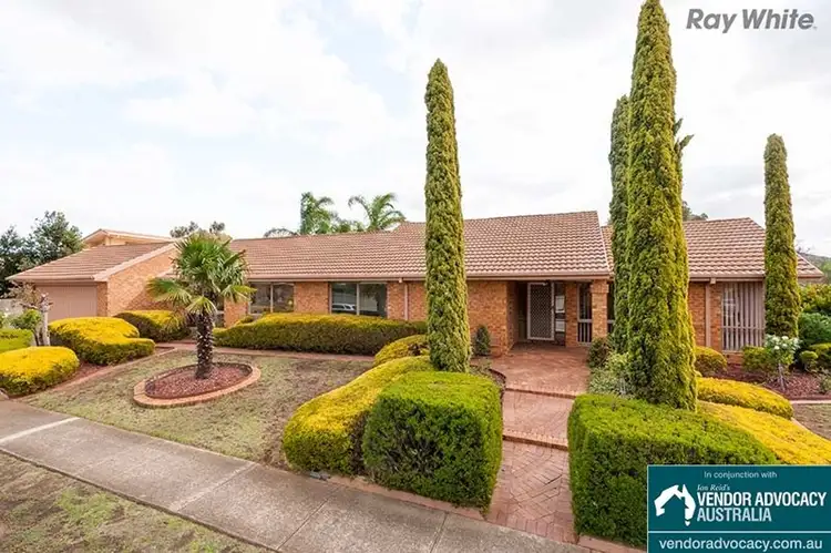 7 Milligan Parade, Sydenham VIC 3037