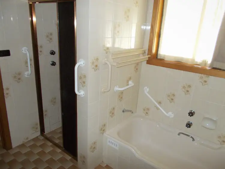 Fifth view of Homely house listing, 9 Cannawigara Road, Bordertown SA 5268