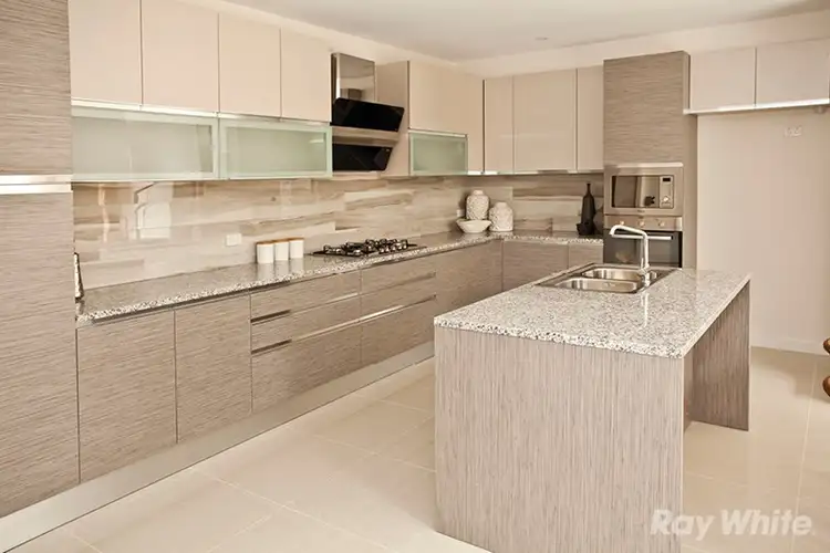 Third view of Homely townhouse listing, 2/1 Munro Avenue, Mount Waverley VIC 3149