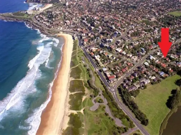 Second view of Homely house listing, 10 Travers Road, Curl Curl NSW 2096