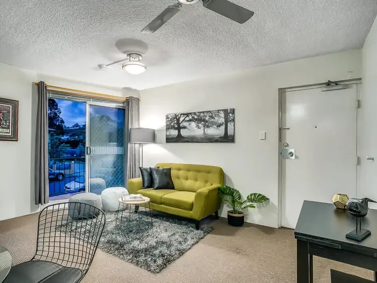 Third view of Homely apartment listing, 2/69 Belgrave Street, Balmoral QLD 4171