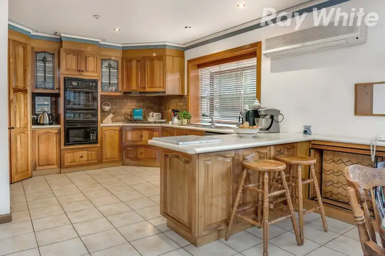 Fourth view of Homely house listing, 27 Highview Crescent, Macleod VIC 3085