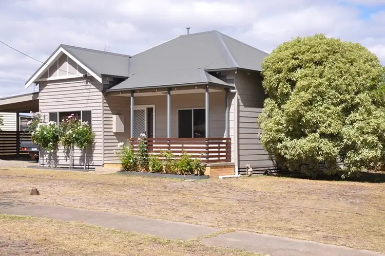 16 High Street, Hamilton VIC 3300