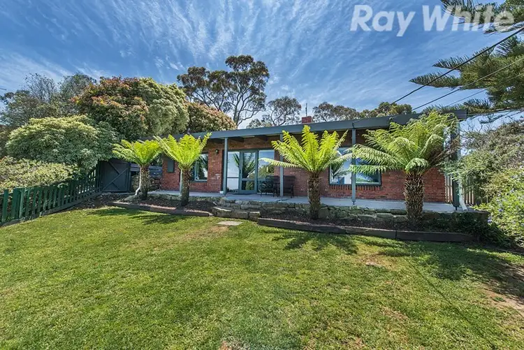 15 Fern Road, Upper Ferntree Gully VIC 3156